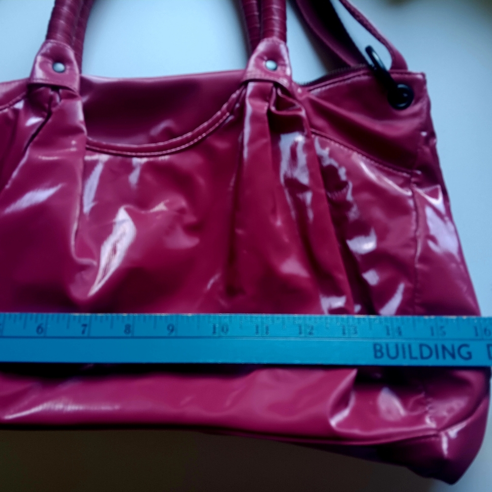 L.A.M.B. Burgundy Purse Shoulder Bag Very Roomy! - Picture 4 of 8